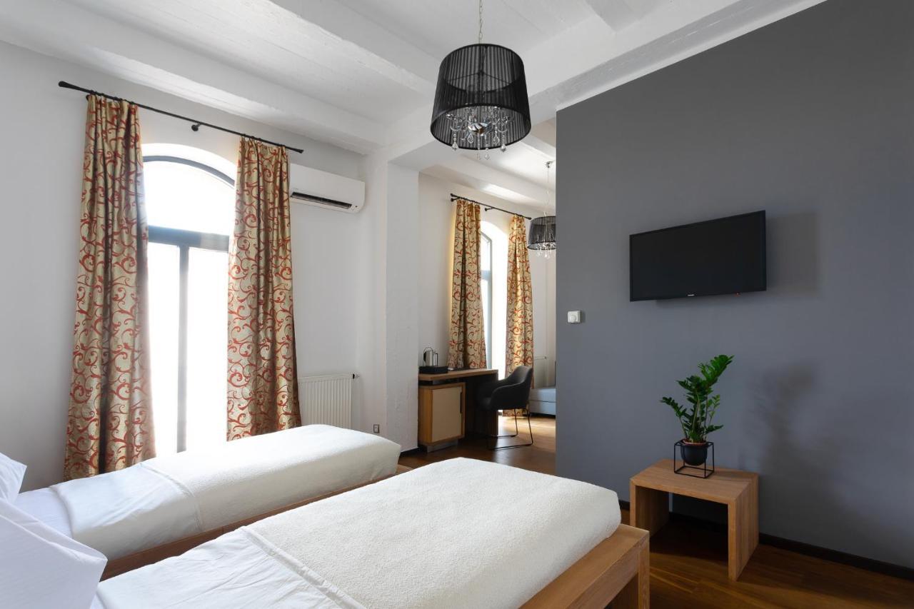 Arena Hotel Samorin Exterior photo